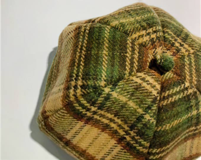 handmade-woolen-beret