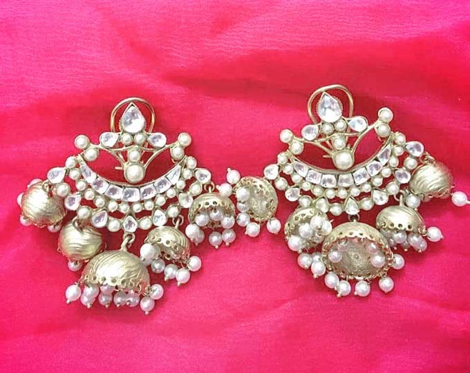jhumki-earrings