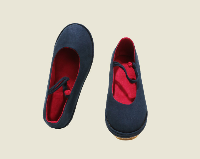 blue-handmade-cloth-shoes-with B