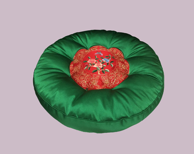 suzhou-embroidery-round-pu-tuan