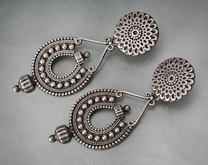 handmade-teardrop-designed-silver