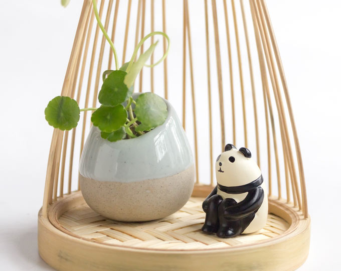 panda-ceramic-vase-bamboo-flower A