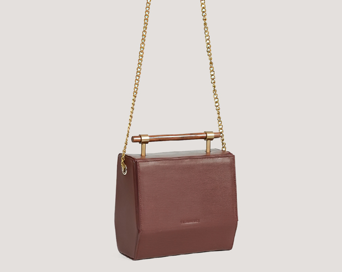 trapezoid-cow-leather-handbag B