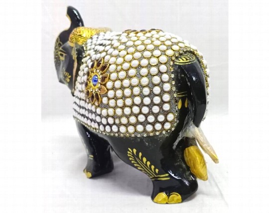 6-hand-painted-elephant-with-beads C