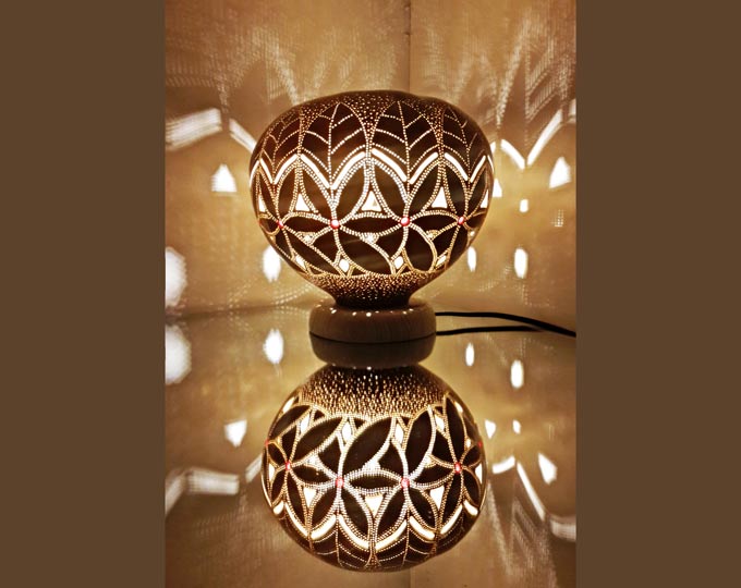 double-sided-handmade-gourd-lamp A
