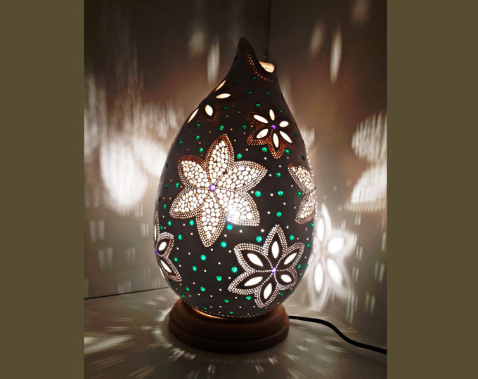 flower-handmade-gourd-lamp A