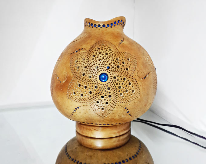 daisy-handmade-gourd-lamp-calabash D