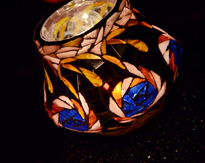 taffireworks3handmade-mosaic-glass E