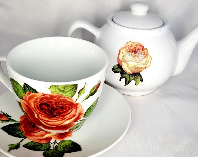 teapot-cup-and-saucer E
