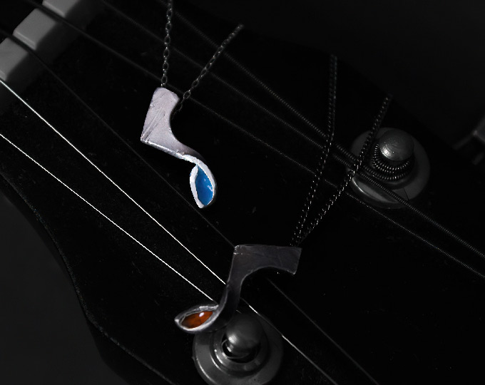 handcrafted-eighth-note-enamel C
