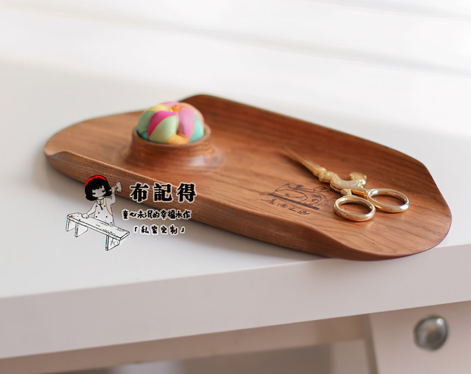 wooden-sewing-tray-with-original D
