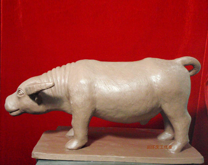 clay-sculpture-little-cute-cow B