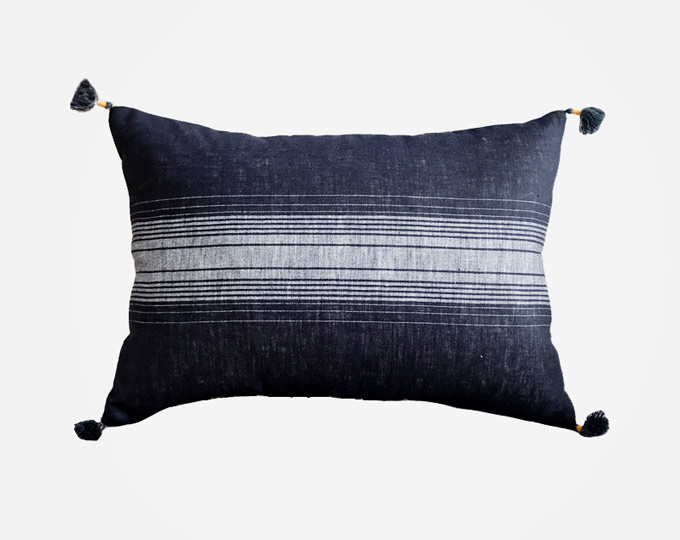 cushion-and-pillow-with-original D