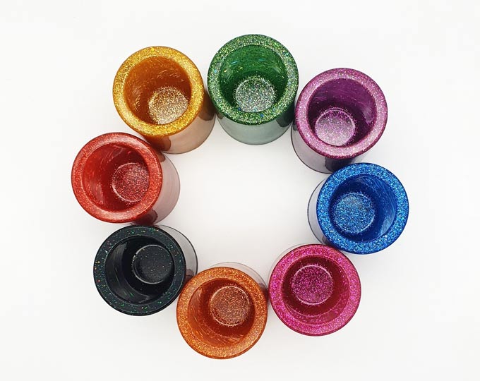 multicoloured-resin-glitter-shot