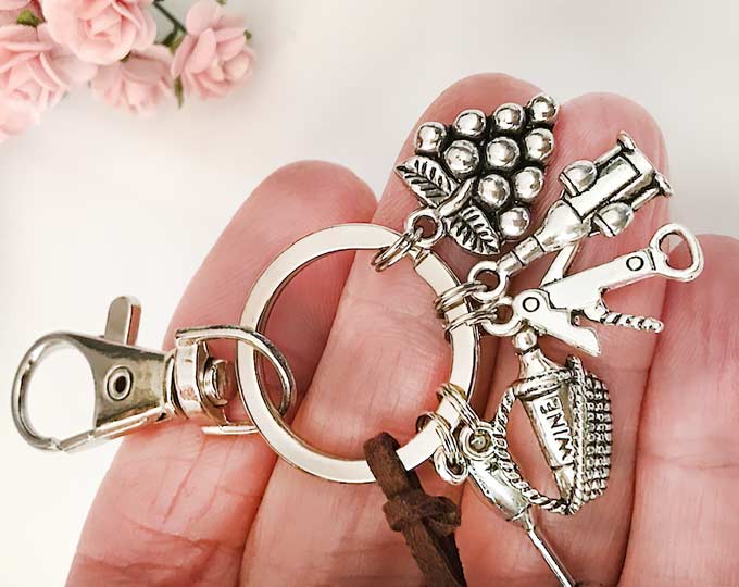key-chains-bag-charms-sommelier C