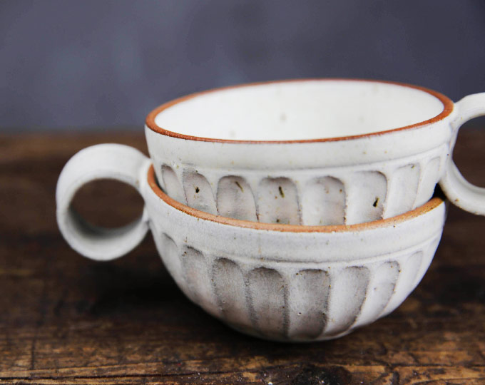 carved-rib-coffee-cup-white-tea E