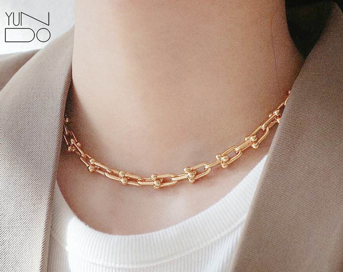 gold-plated-ushaped-chain-necklace