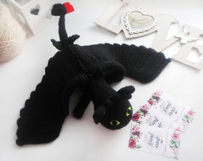 black-crochet-toy-dragon-toy