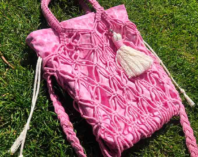 handmade-pink-bag-with-macrame B