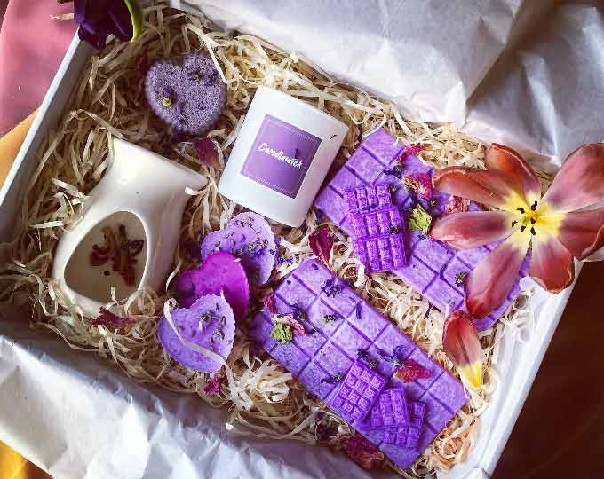 dear-lavender-medium-gift-box