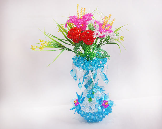 beadweaving-art-handmade-vase C