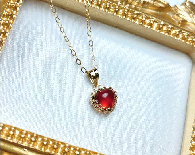 garnet-necklace-heart-shape B