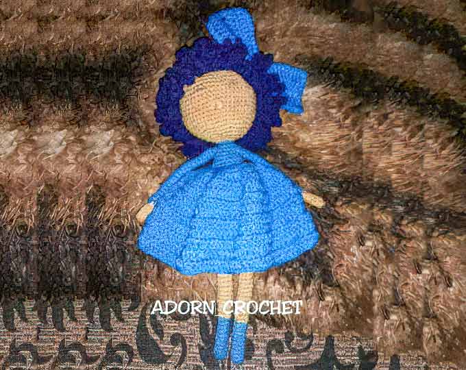 amigurumi-crochet-doll