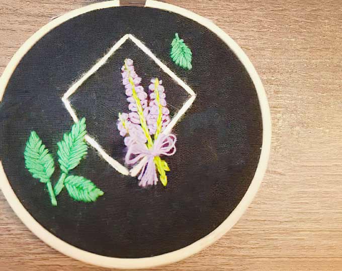 tiny-lavender-embroidery