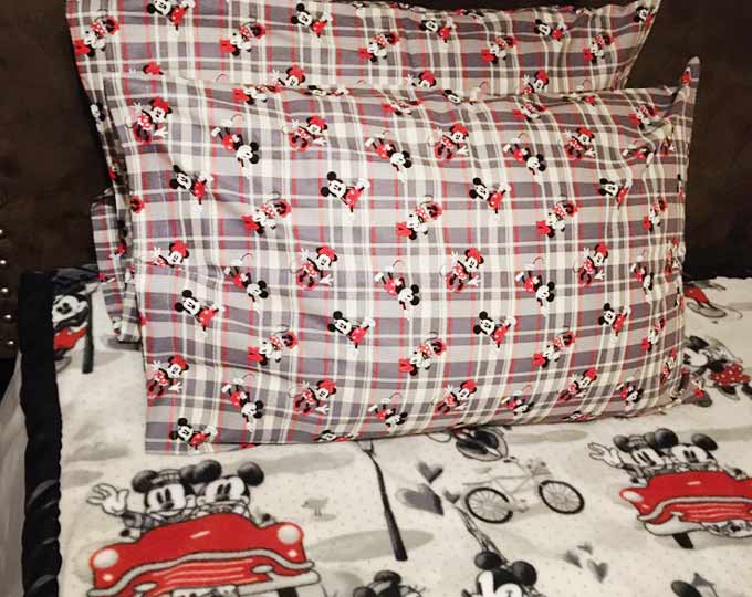 mickey-mouse-pillowcases