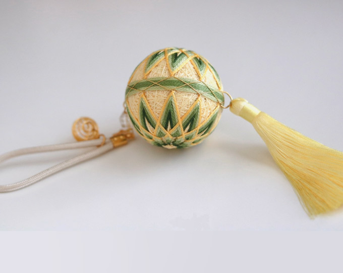 handmade-japanese-temari-ball B