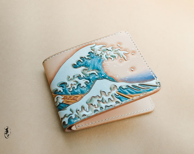 Great-Wave-leather-wallet