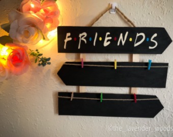 friends-theme-photo-holder