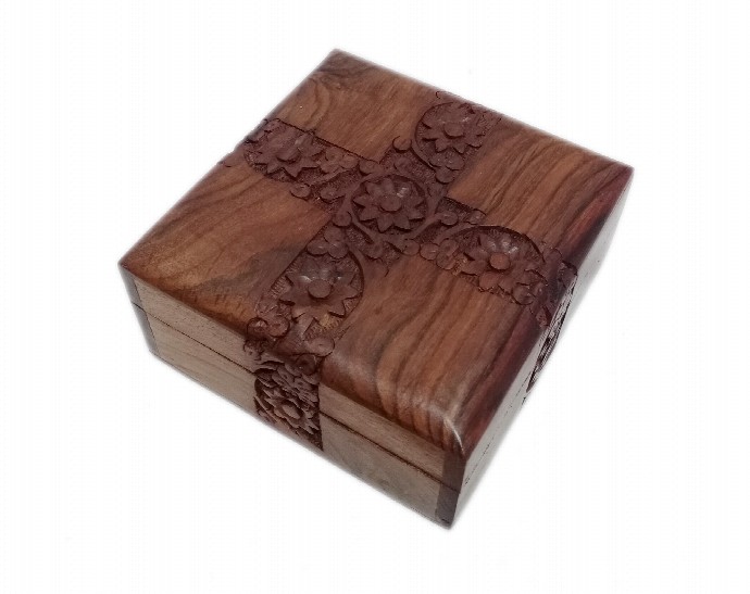 hand-carved-wood-box-sheesham-wood