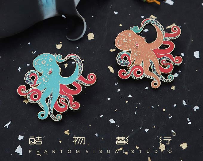 octopus-enamel-metal-brooch-badge