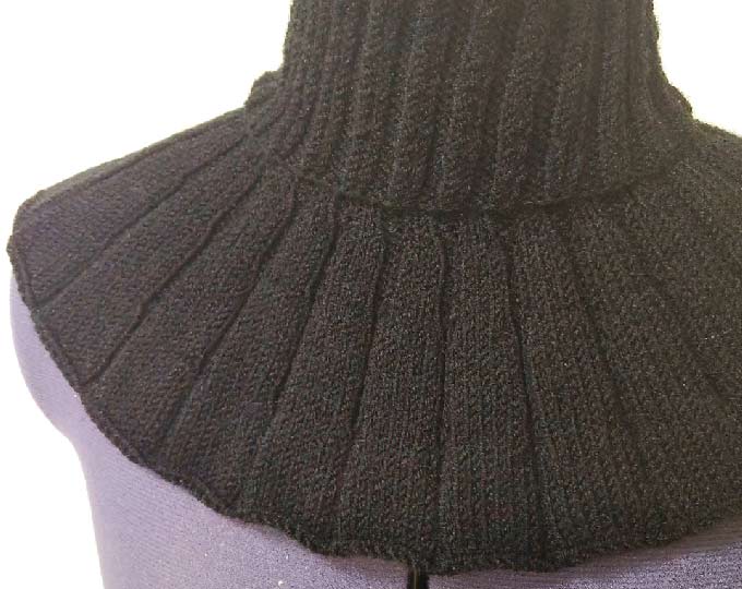 knit-wool-turtleneck-for