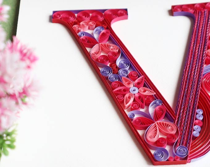 paper-quilling-initial-letter D