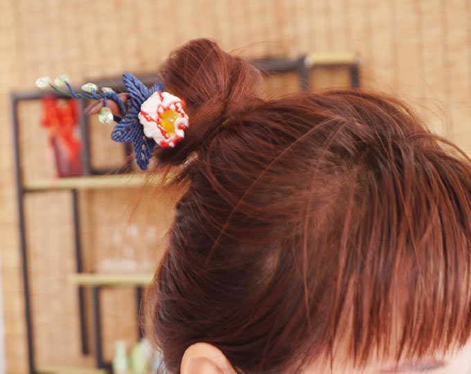 flower-hairpin B
