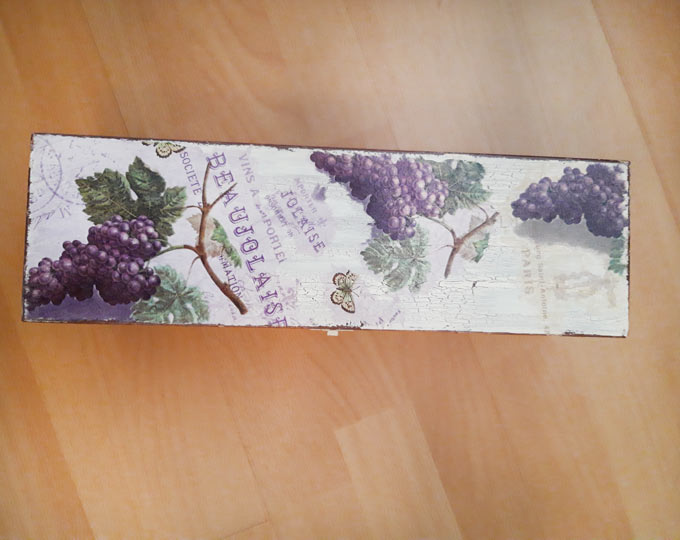 Decorated-natural-wood-wine-box-A E