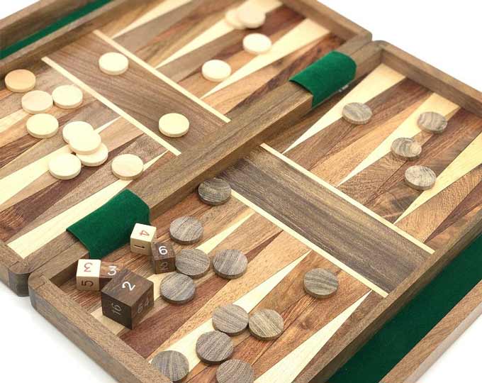 Backgammon-Game-Set-14-Classic-Bo C