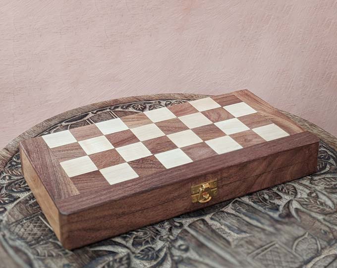 12-Wooden-Handmade-Non-Magnetic-Ch E