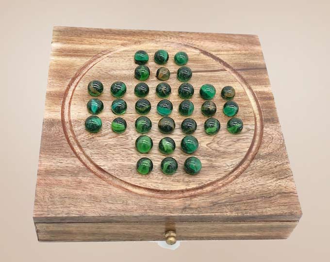 Wooden-Handmade-Solitaire-Board-wit A